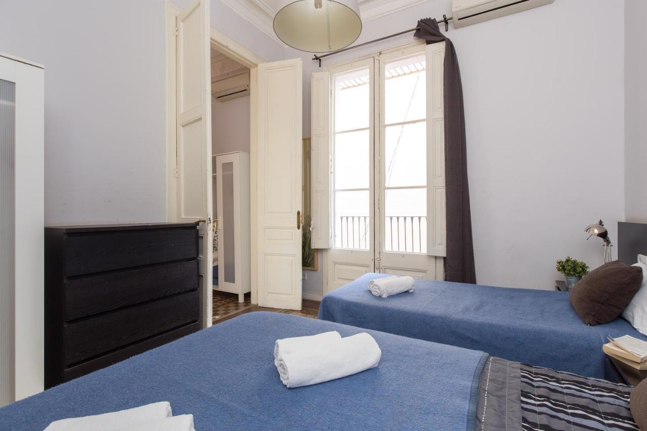Apartment Key Plaza Universidad - Gran Via Barcelona